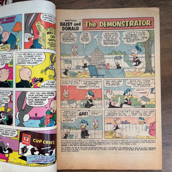 VINTAGE Walt Disney Whitman COMIC BOOKS Chip N Dale , PLUTO, Donald Duck & Daisy - Picture 9 of 9